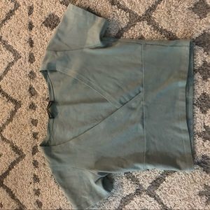 Brandy Melville cropped top